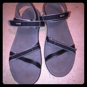 Womens Teva Sandals size 11